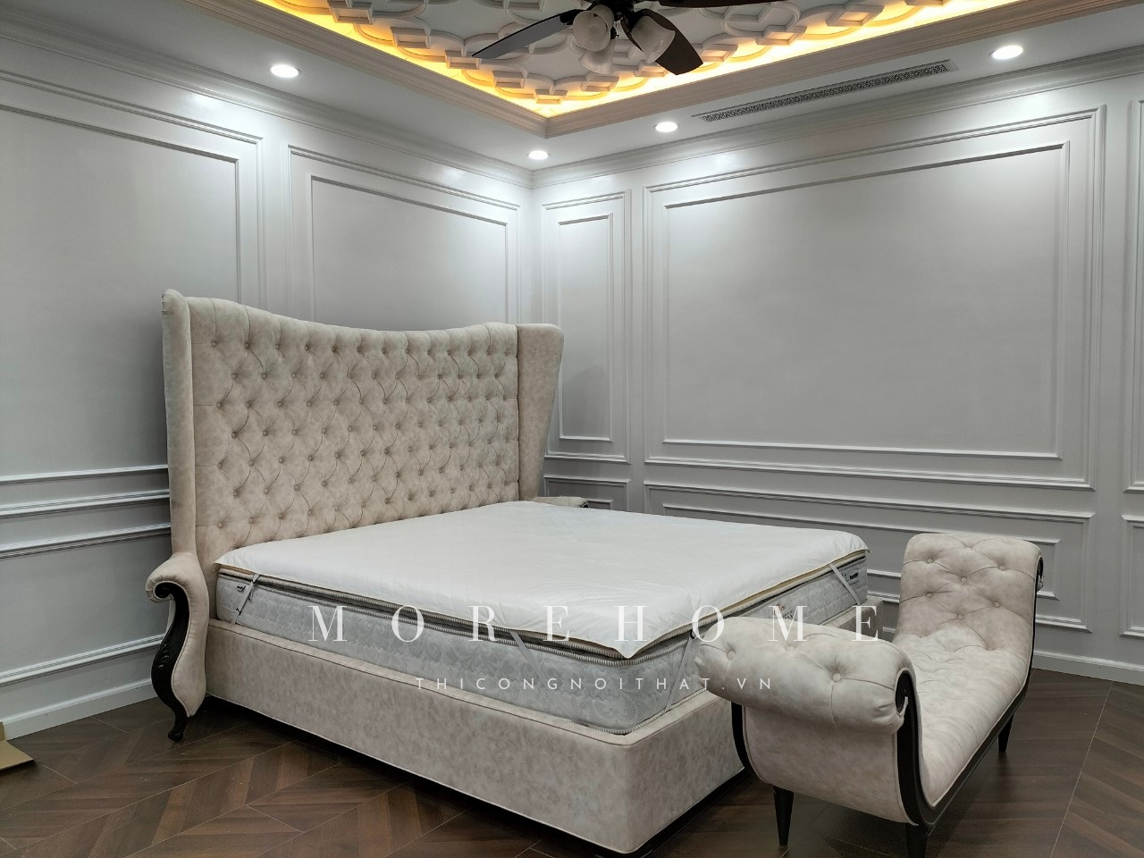 Giường ngủ bọc nỉ là những mẫu giường ngủ mang tiếng nói của sự năng động, mới mẻ và sức trẻ.